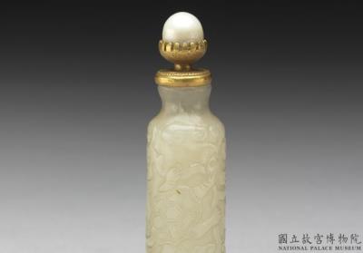 图片[2]-Jade snuff bottle with qilin beast, phoenix, tortoise, and dragon decoration of the Four Spirit animals (set of four), Qing dynasty, 18th century-China Archive